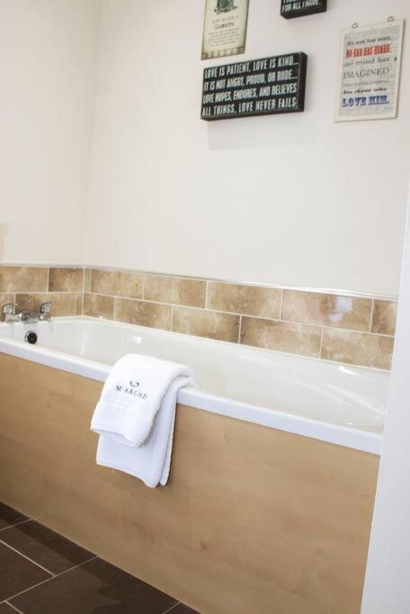 Pear Tree Cottage Limekilns ภายนอก รูปภาพ